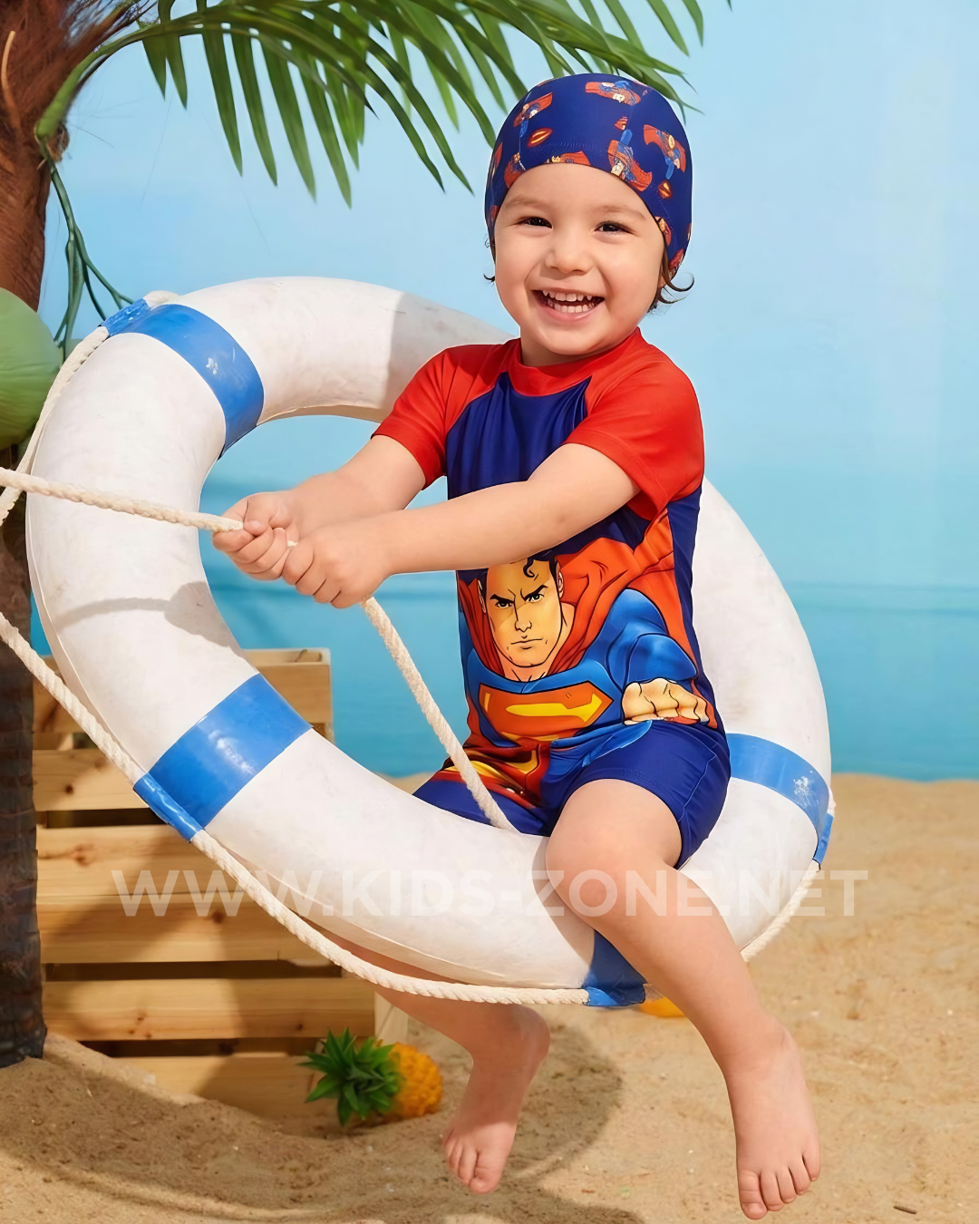 Maillot Garçon Superman Ultimate (Combishort avec Bonnet) - Kids Zone Tunisie
