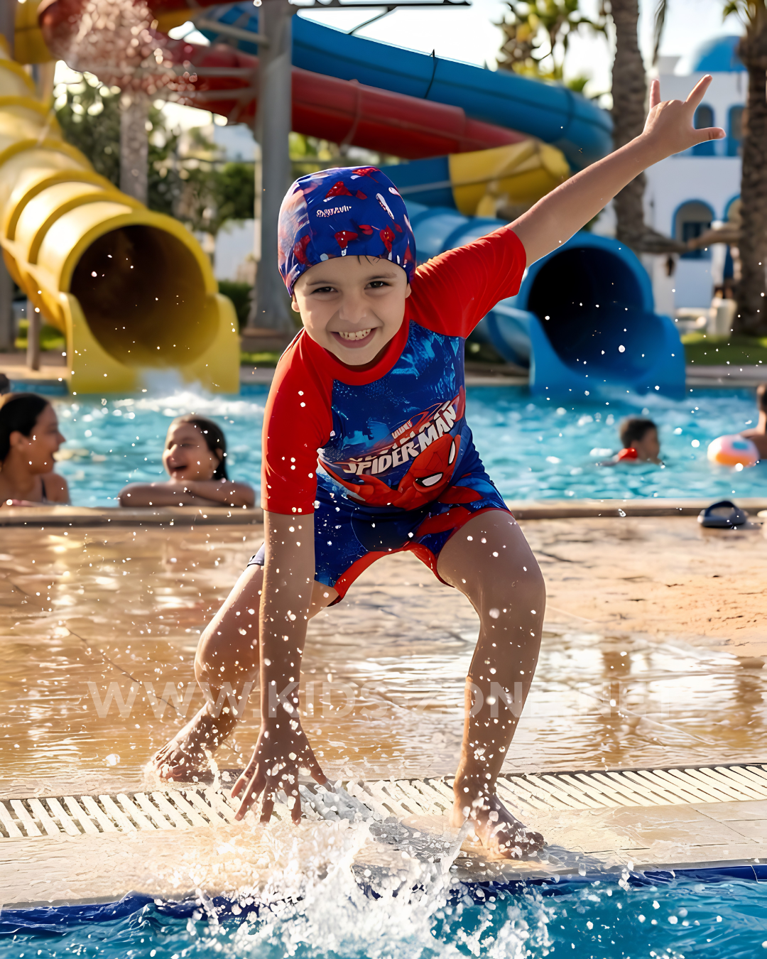 Maillot Garçon Spider-Man T4 (Combishort avec Bonnet) - Kids Zone Tunisie