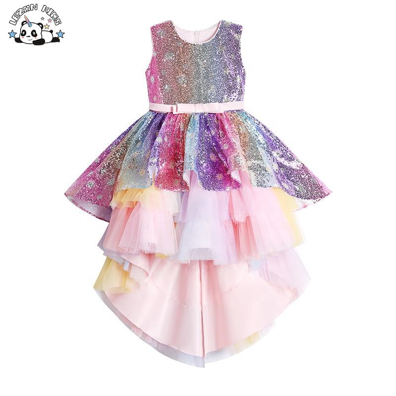 Kids’ Fashion Favorites: 10 Must-Have Customizable Outfits for Your Little Ones Kids’ Fashion Favorites: 10 Must-Have Customizable Outfits for Your Little Ones
